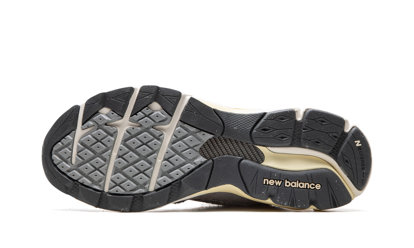 990 V3 "Made In USA - Teddy Santis - Marblehead" M990TG3