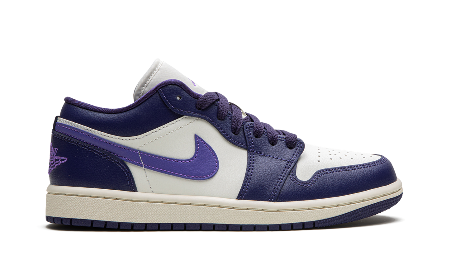 AIR JORDAN 1 LO WMNS "Action Grape" DC0774 502