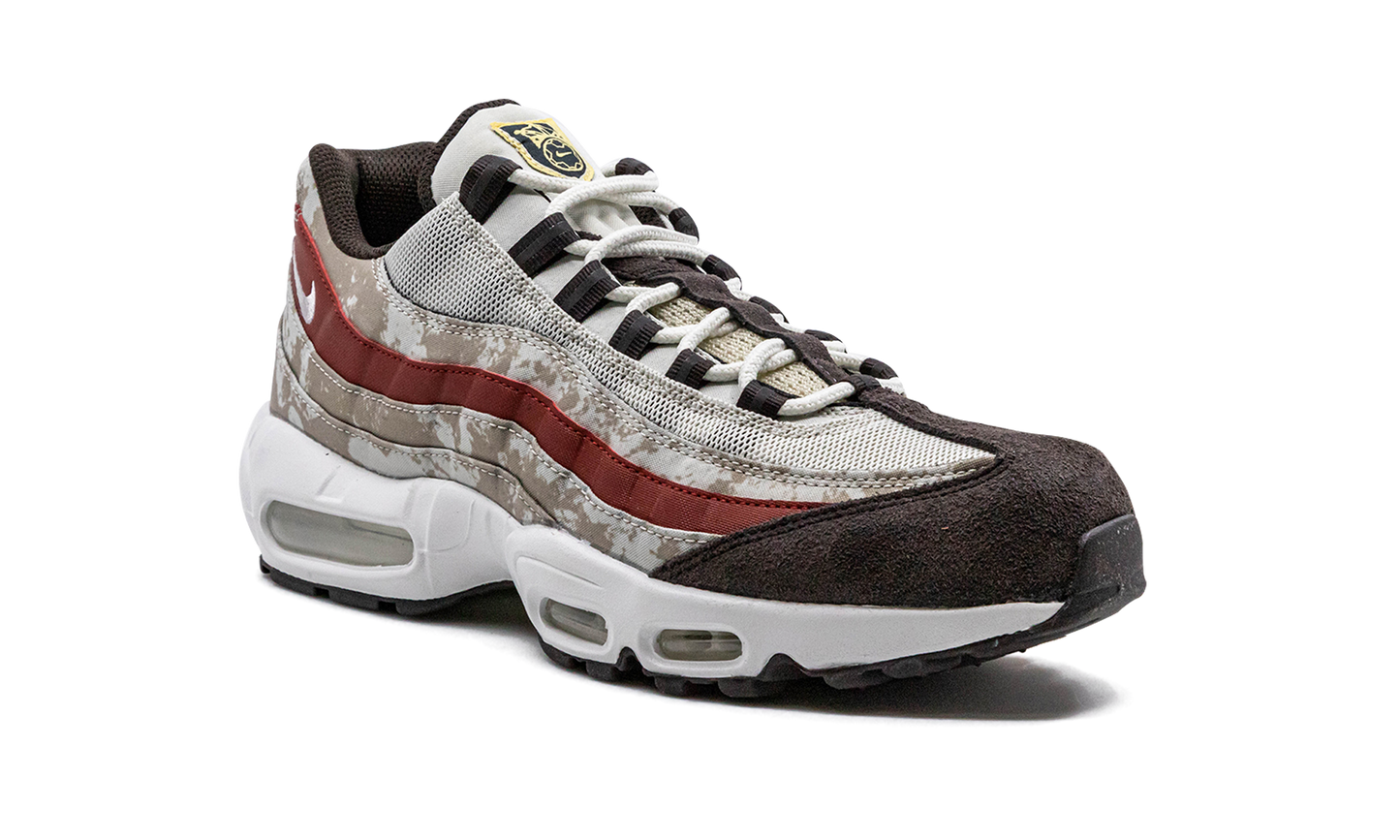 Air Max 95 "Social FC" DQ9016 001