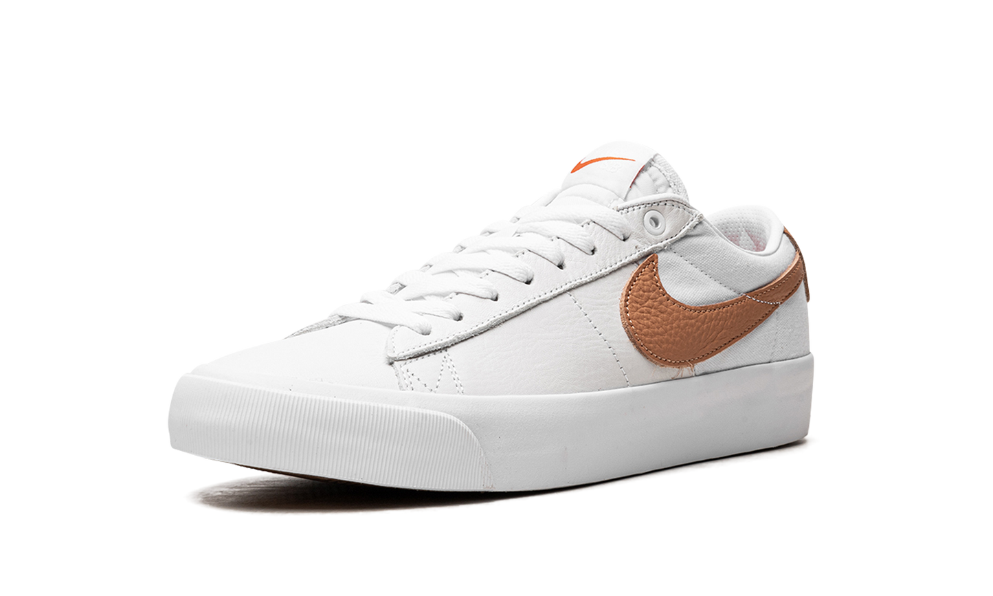 SB Blazer Low GT DQ3502 100