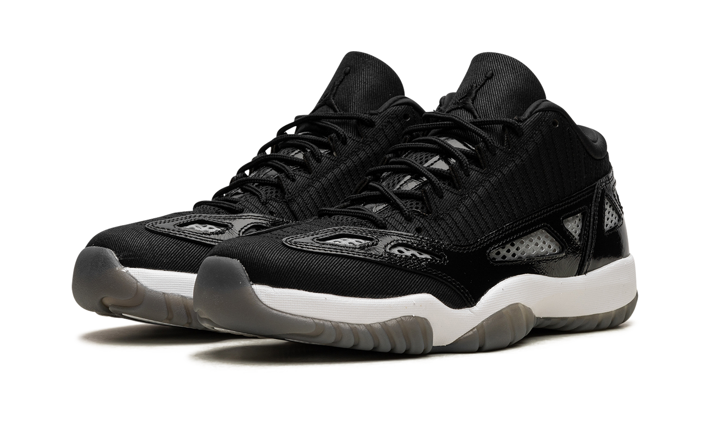 Air Jordan 11 Low IE "Black/White" 919712 001