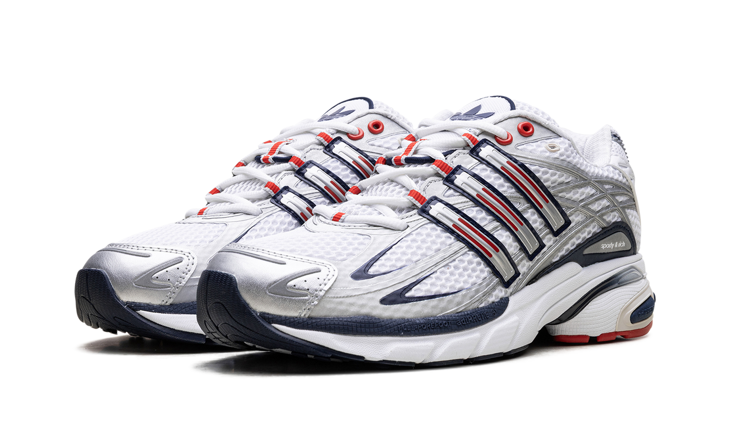 Adistar Cushion "Sporty & Rich - USA" IH8336