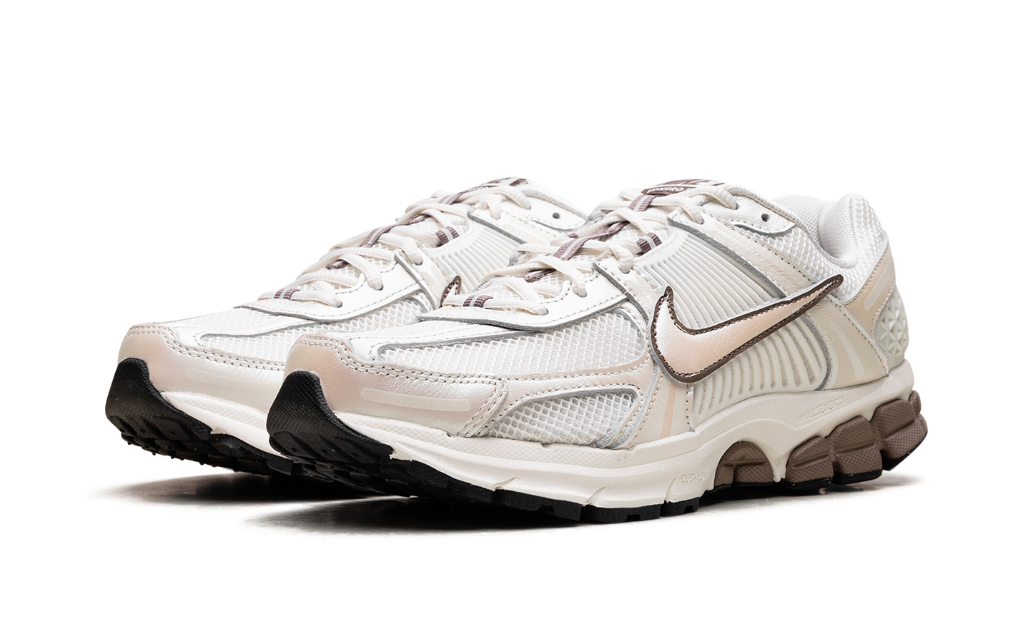 Air Zoom Vomero 5 WMNS "Sail Mink Brown" IB8129 133