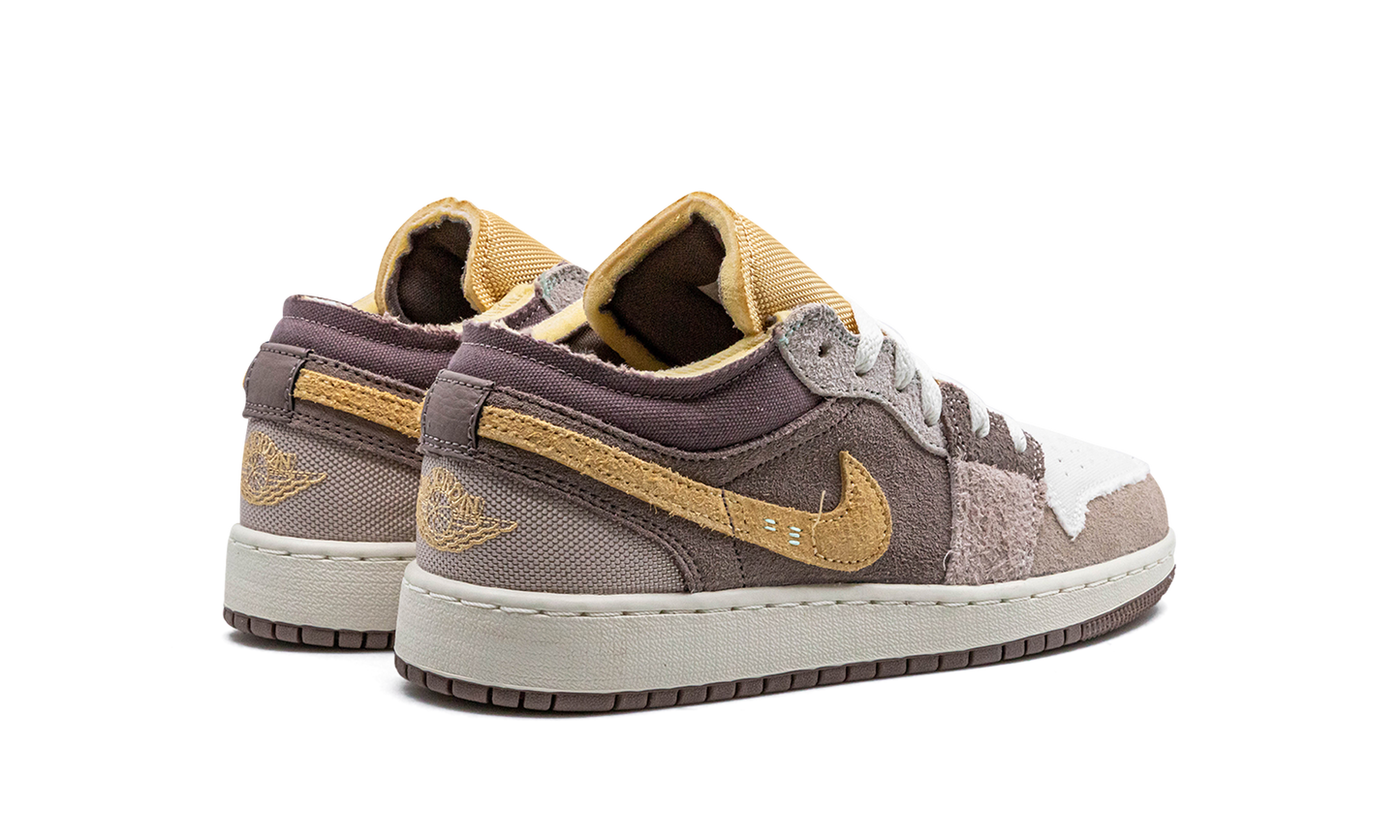 Jordan 1 Low SE Craft GS "Taupe Haze" DZ4465 200
