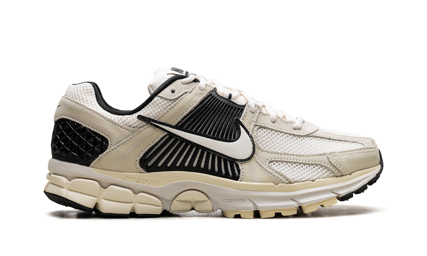 Zoom Vomero 5 "Alabaster Black" HF1553 701