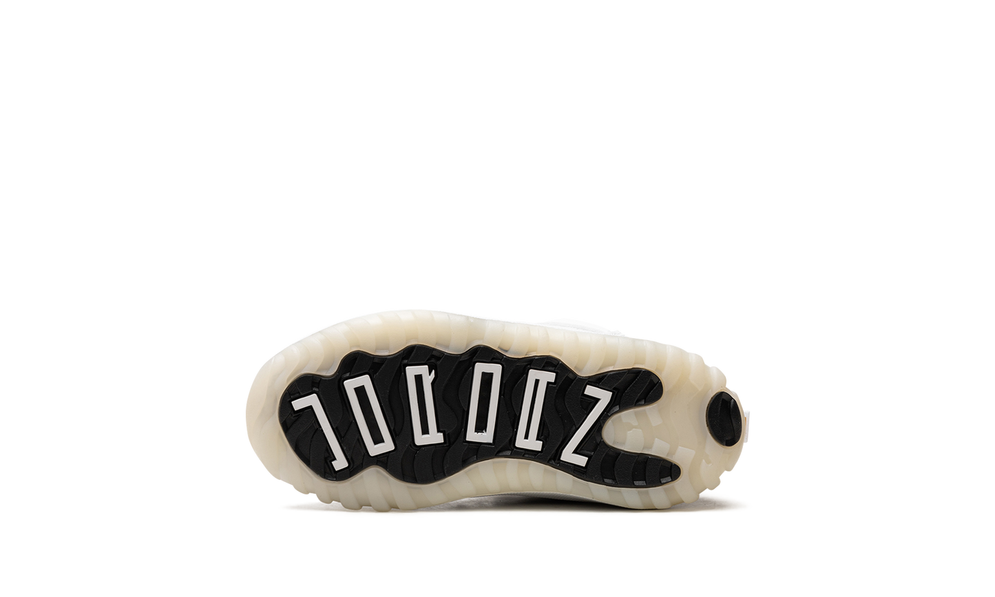 Air Jordan 11 TD "Gratitude" 378040 170