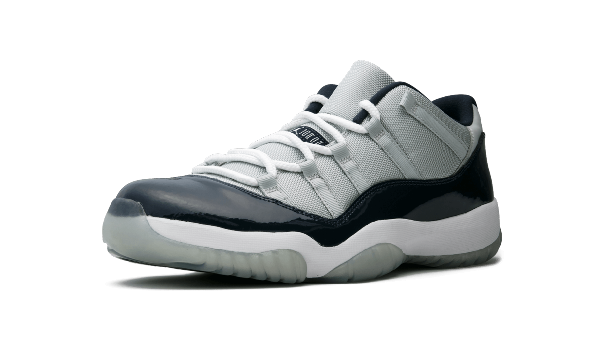 Air Jordan 11 Retro Low "Georgetown"