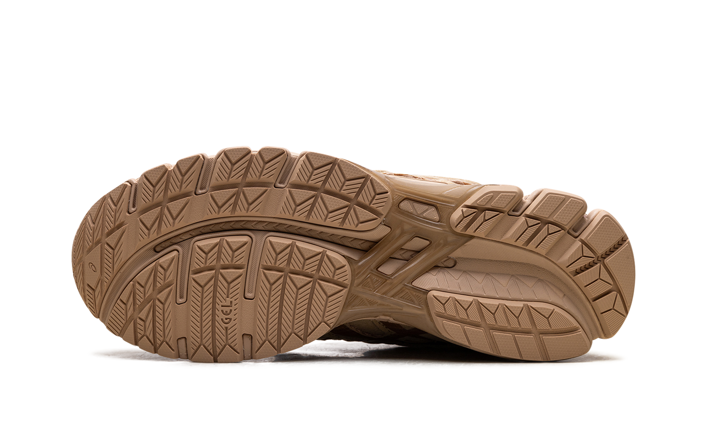 Gel-Kayano 20 "Doublet Cardboard" 1203A519 200