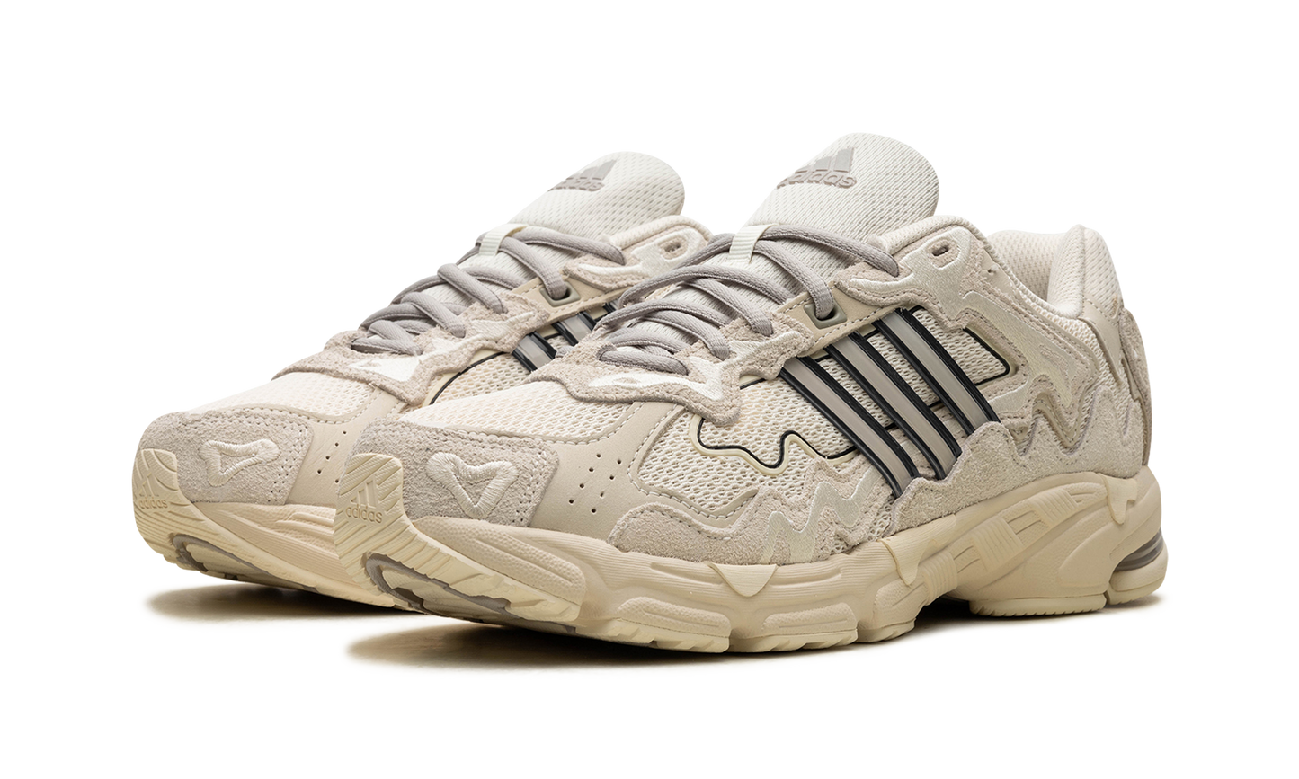 Bad Bunny Response CL "Wonder White" IF7179