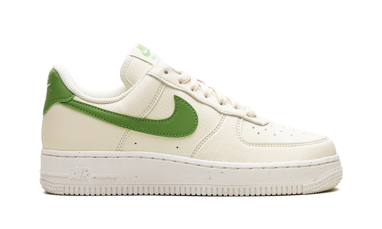 NIKE AIR FORCE 1 '07 LO WMNS "COCONUT MILK" DV3808 102