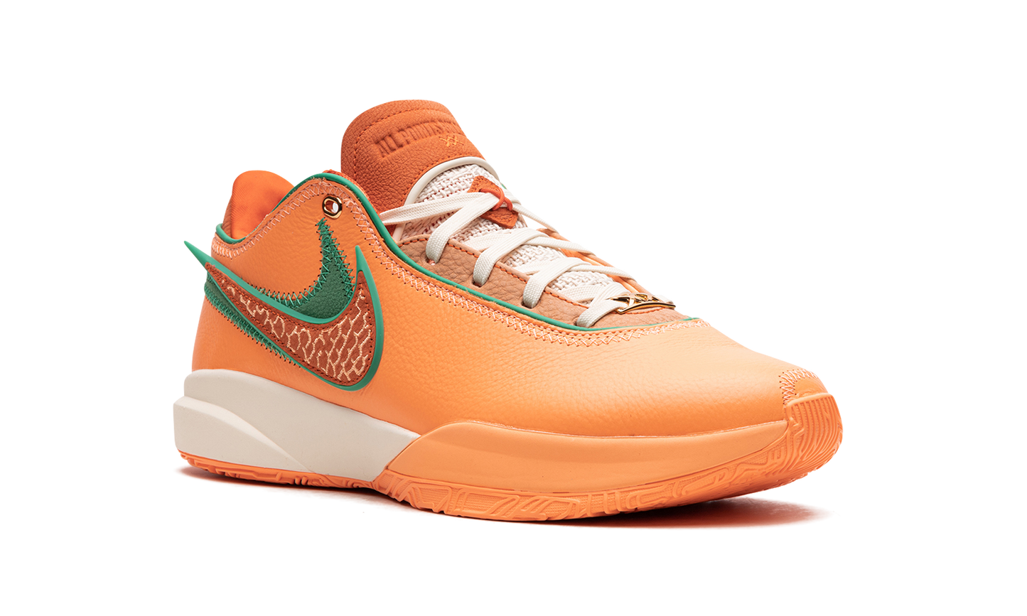 LeBron 20 "FAMU x APB - Safety Orange" FN8263 800