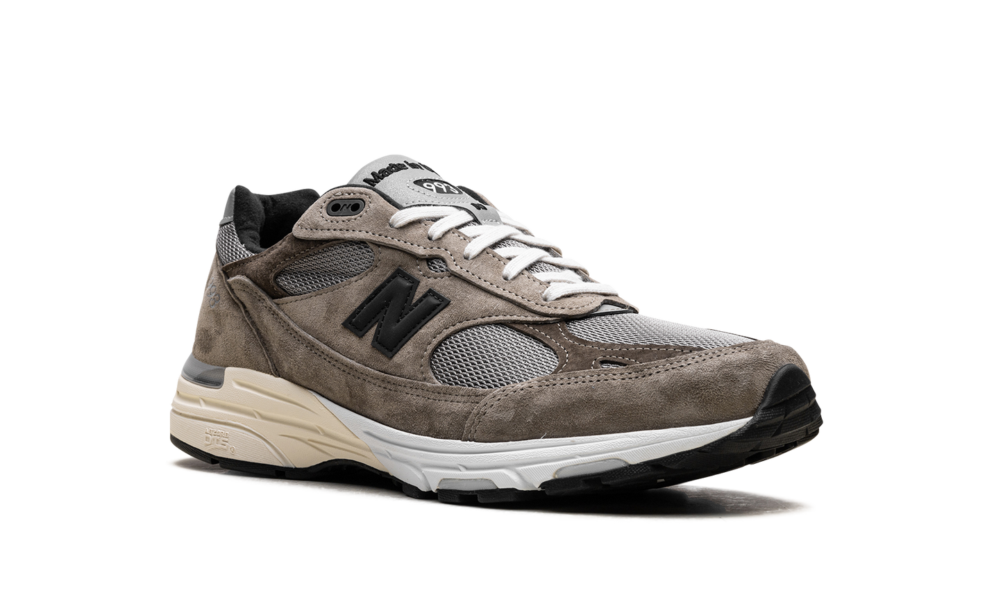 993 "JJJJOUND - BROWN" U993JJ