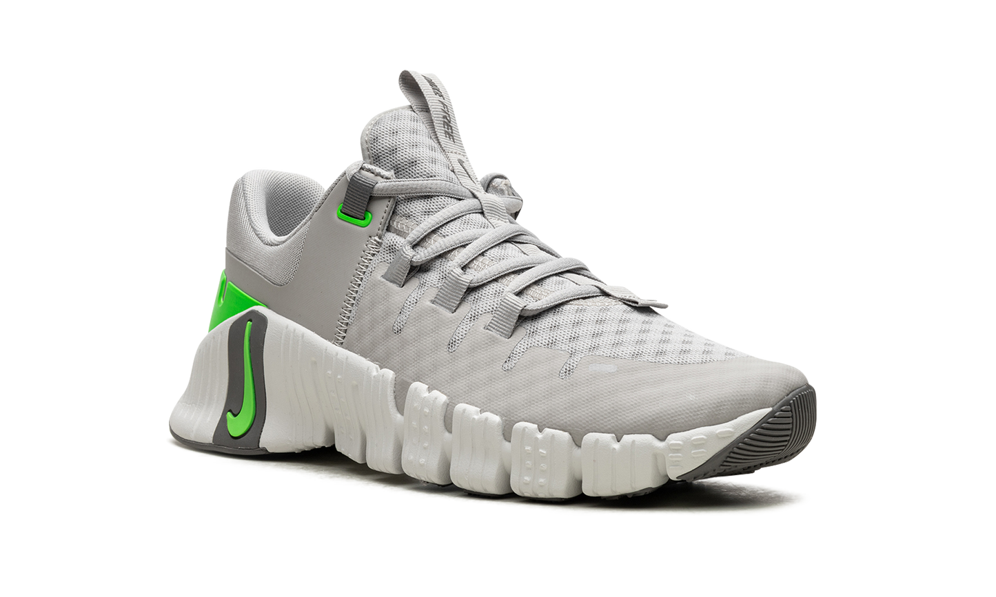 Free Metcon 5 "Light Iron" DV3949 002