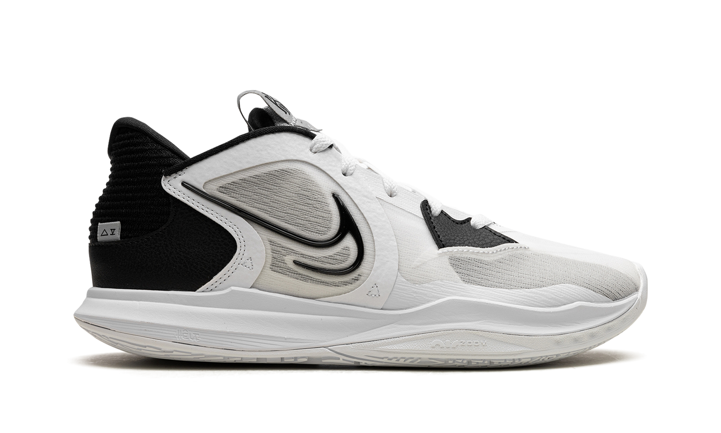 Kyrie 5 Low "White Wolf Grey Black" DJ6012 102