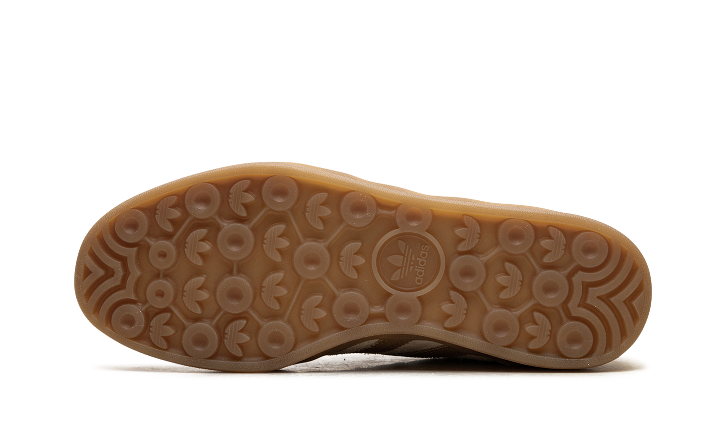 Gazelle Indoor WMNS "Wonder White" JR2726