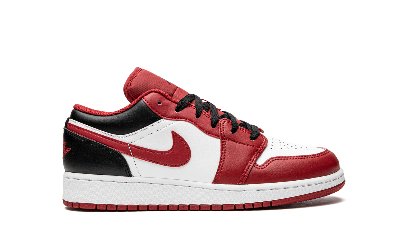 Air Jordan 1 Low GS "Reverse Black Toe" 553560 163
