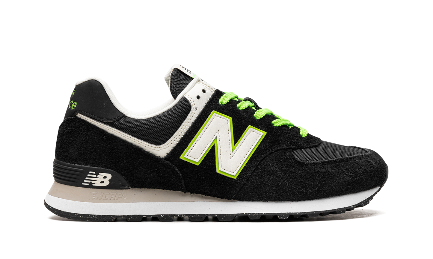 574 "Black White Green" u574ct2