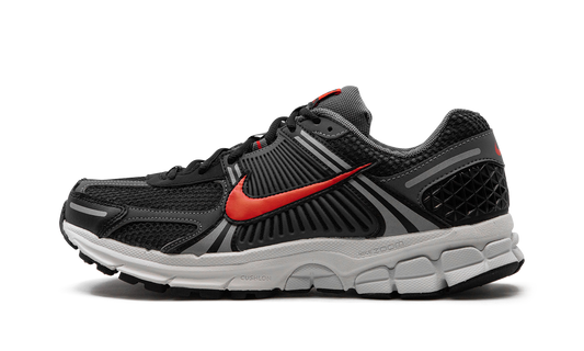 Air Zoom Vomero 5 "Black Picante Red" FB9149 001