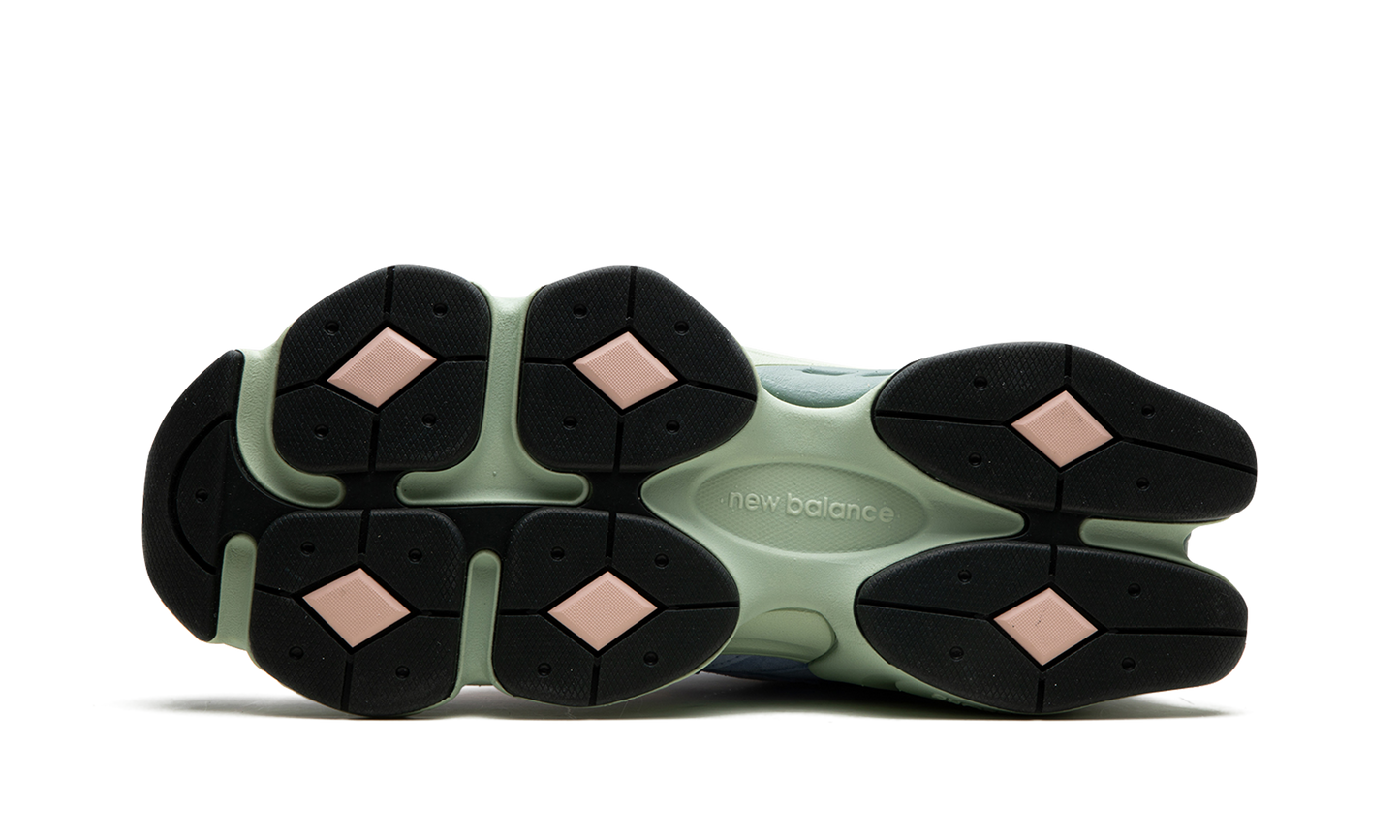 9060 "The Whitaker Group - Missing Pieces - Daydream Blue" U9060WG1