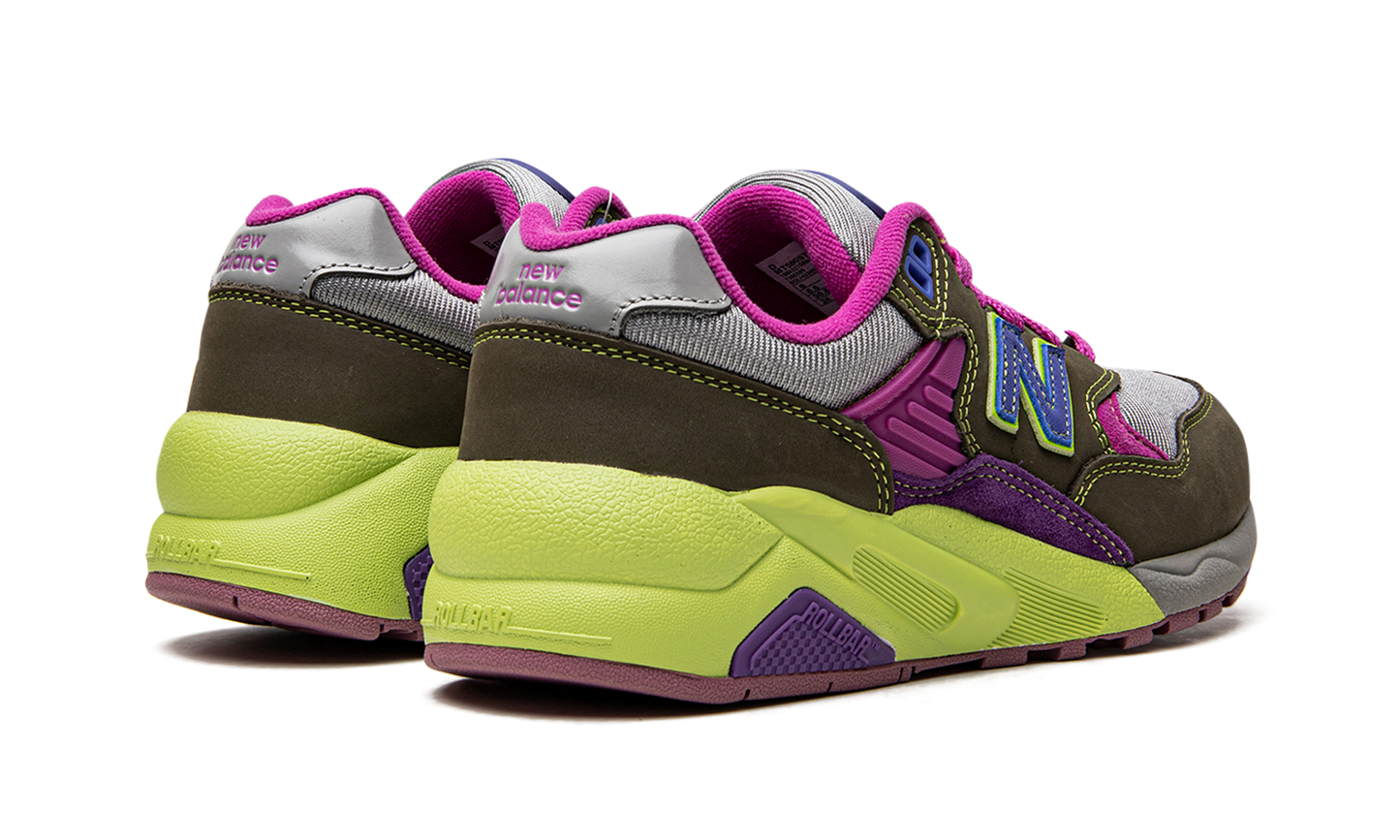 MT580 "Stray Rats - Dark Moss / Cosmic Grape"