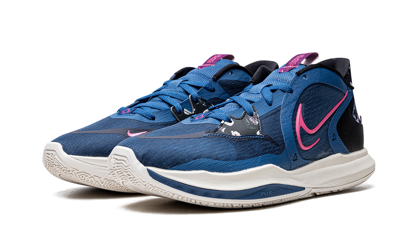 Kyrie 5 Low DJ6012 400