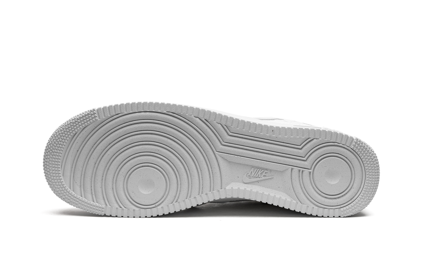 Air Force 1 Low "Billie Ellish - Triple White" DZ3674 100