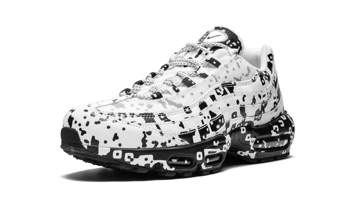 Air Max 95 / C.E. "Cav Empt" AV0765 100