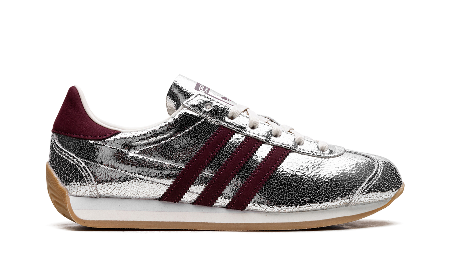 Country OG WMNS "Silver Metallic Maroon" JQ5111