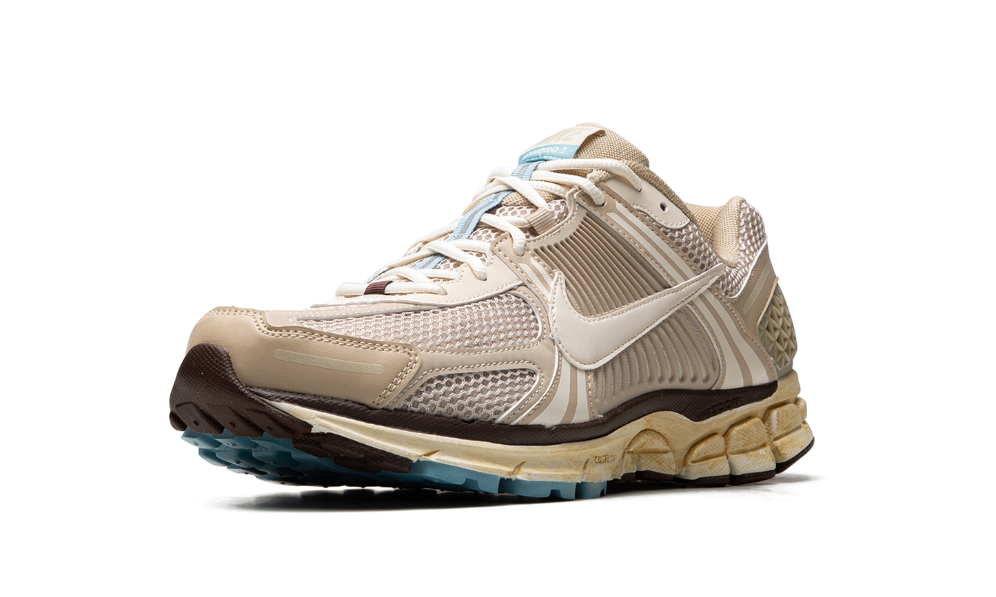 VOMERO 5 MNS WMNS "Oatmeal" FB8825 111