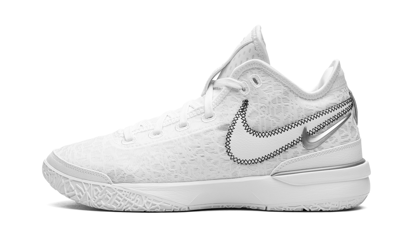 Zoom Lebron NXXT Gen "White / Metallic Silver" DR8784 101