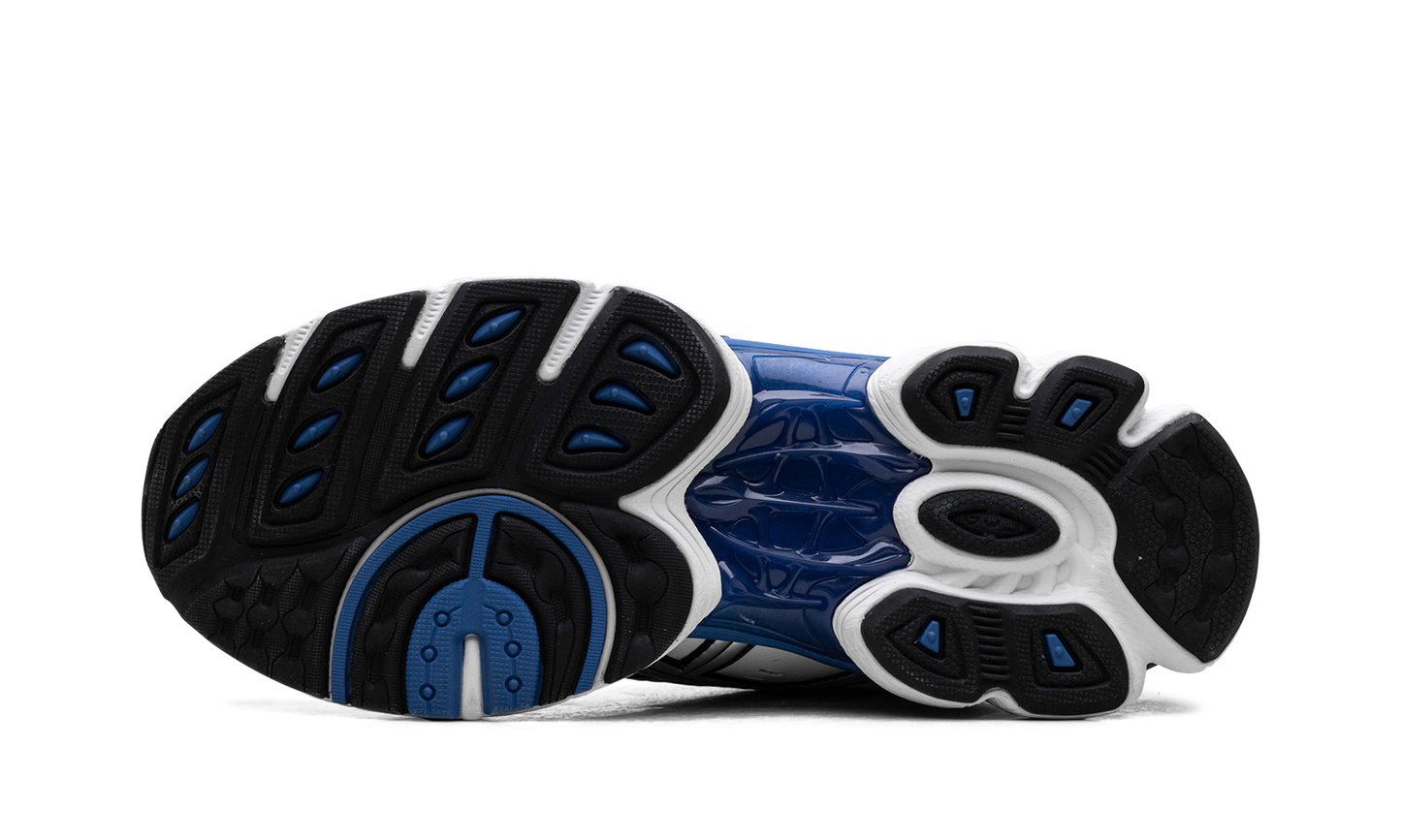 Gel-Nimbus 9 "White Lake Drive" 1201A424 101