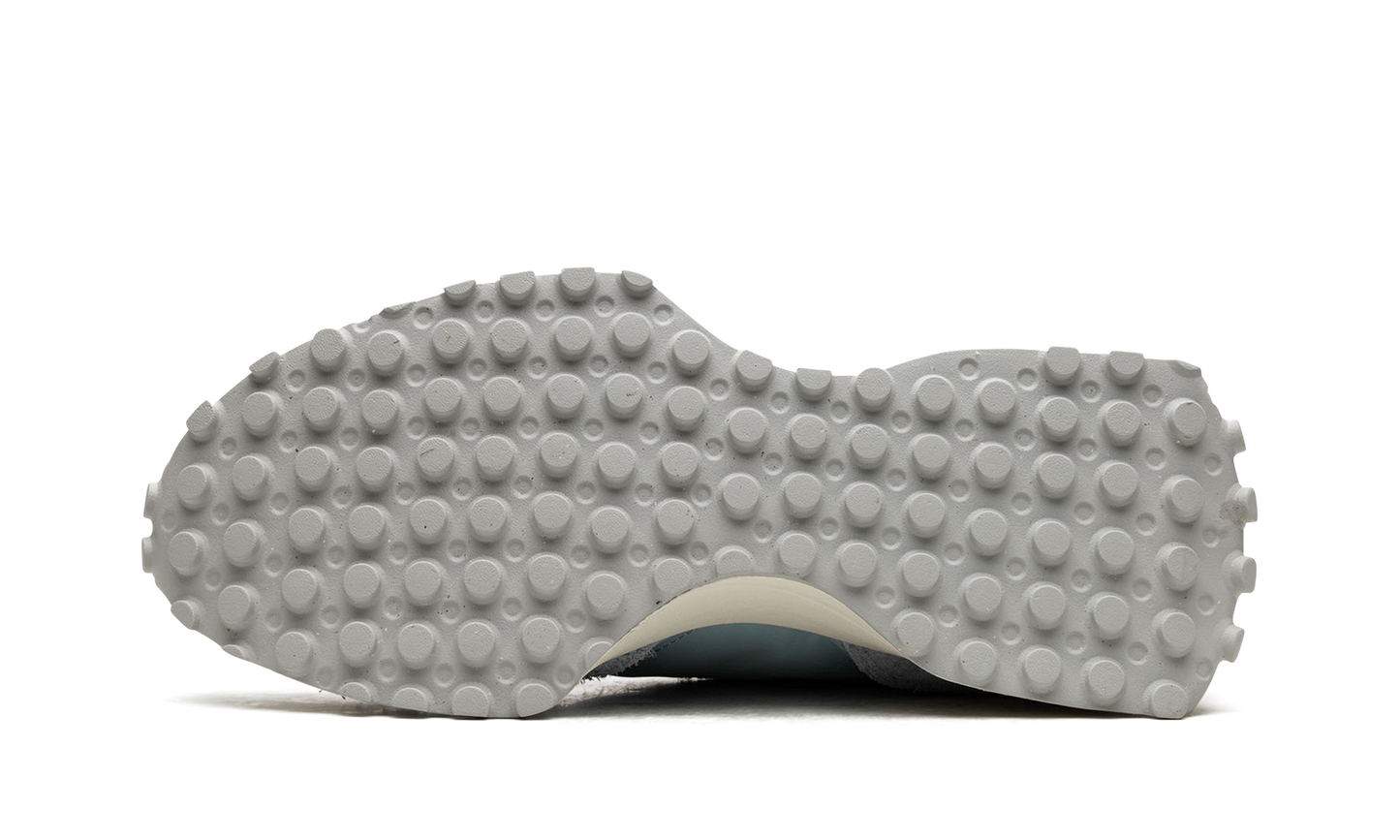 327 "Chrome Blue" U327LL