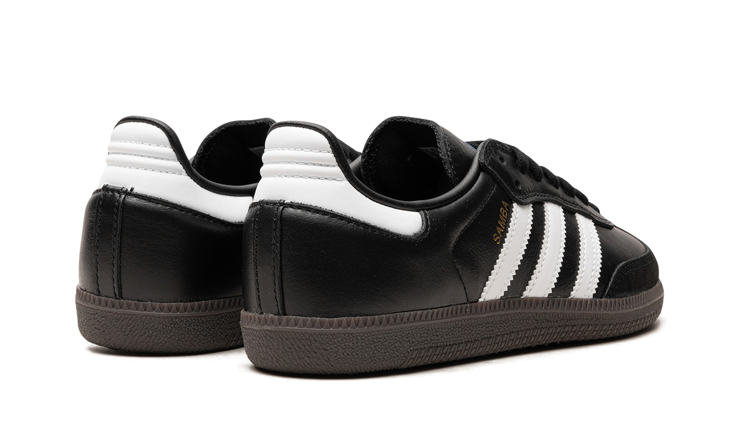 Samba ADV "Black" IE3100