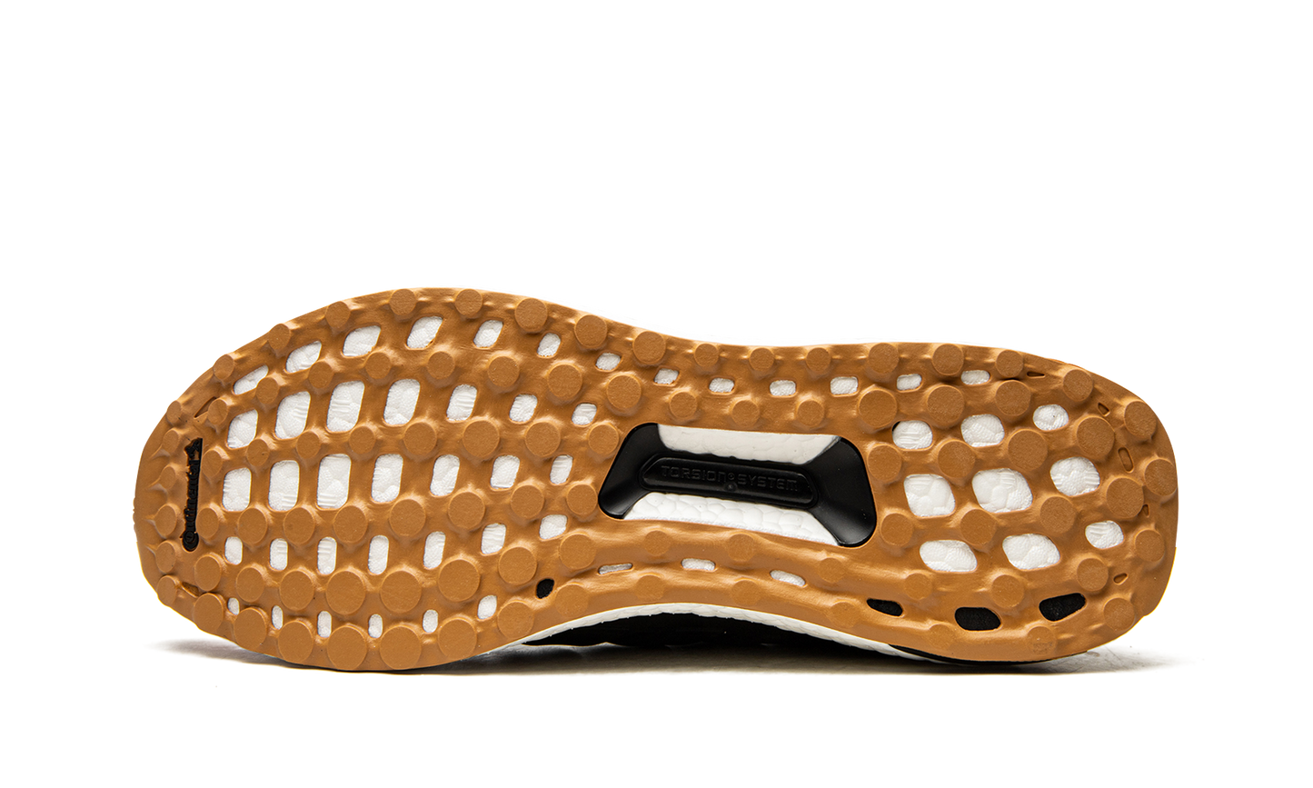 Ultraboost NK "Nice Kicks - No Vacancy" GV7517