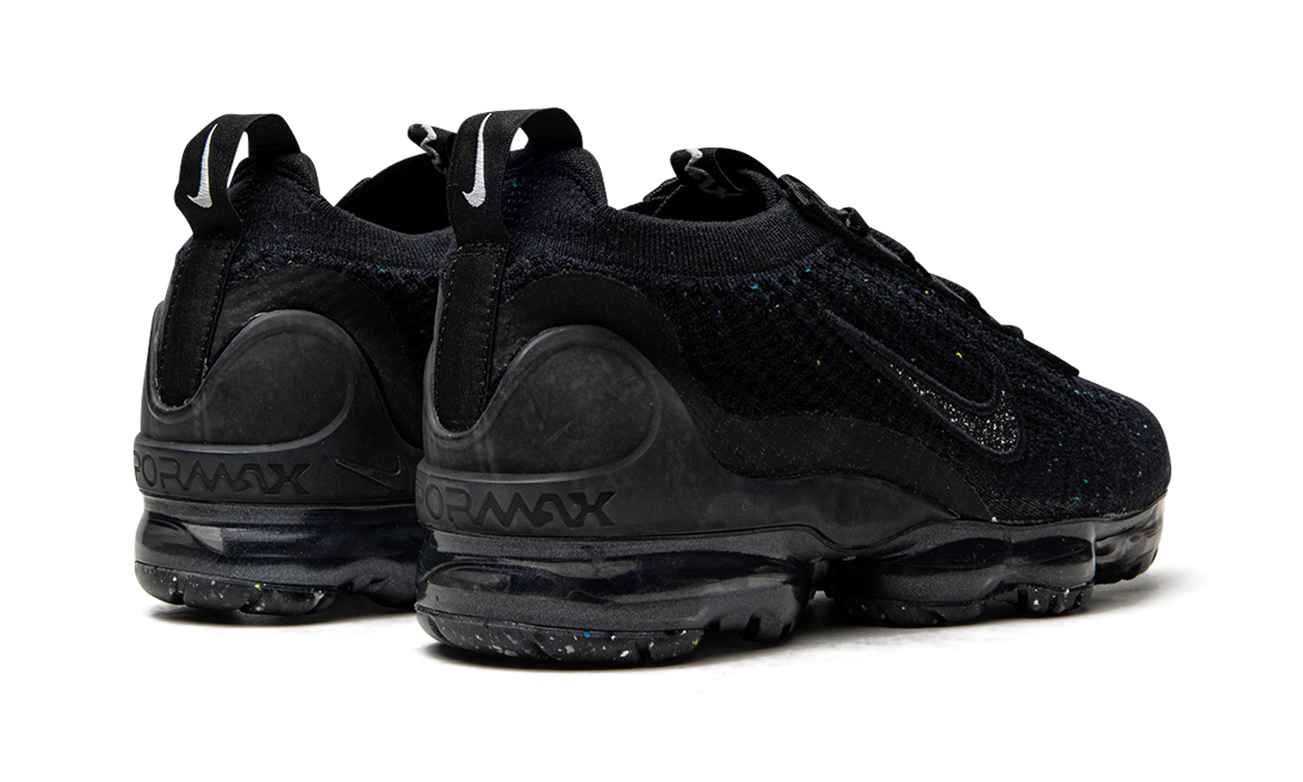 AIR VAPORMAX 2021 FK WMNS "Triple Black Vapormax" DC9454 001