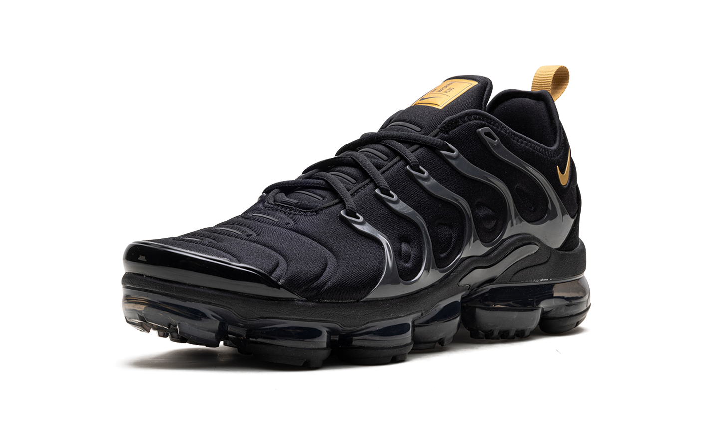 Air Vapormax Plus "Black" BQ5068 001