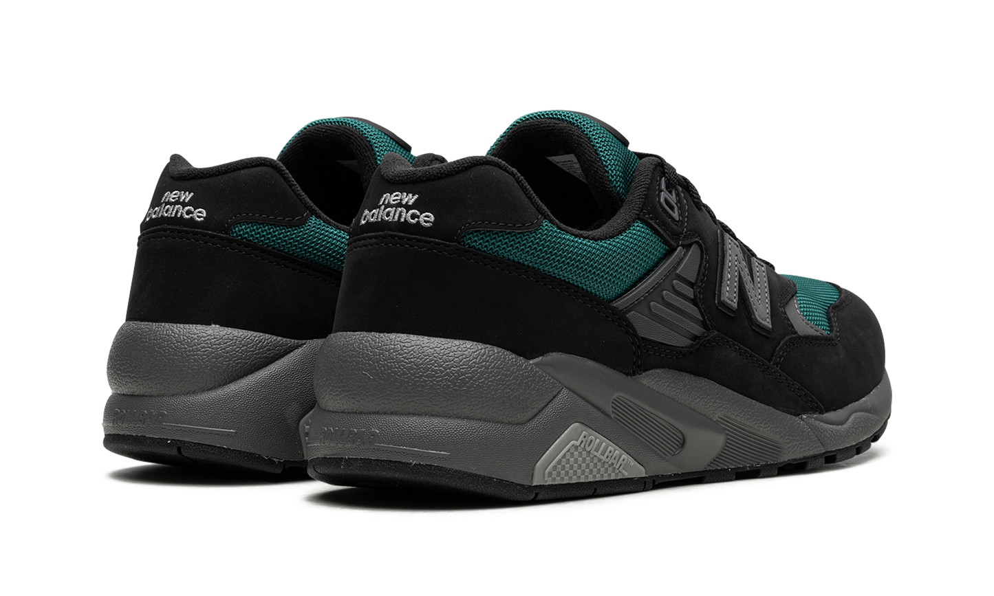 580 "Black / Teal" MT580VE2