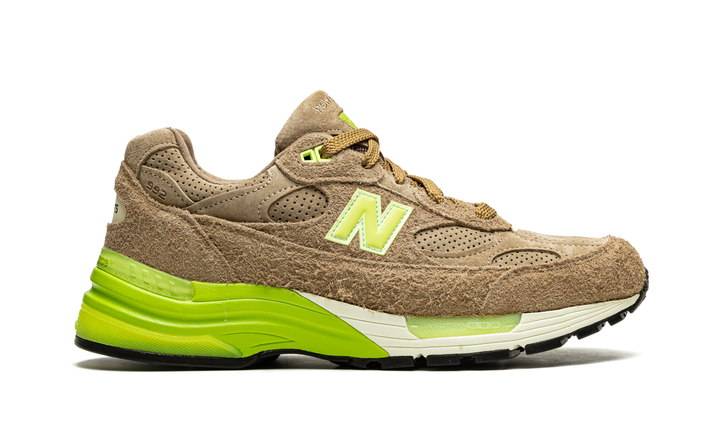 992 "Special Box - Low Hanging Fruit" M992CT Special Box