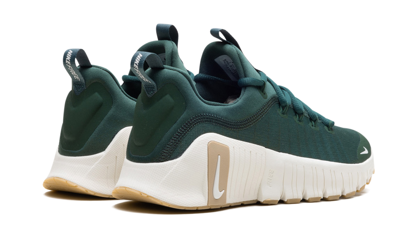 Free Metcon 6 WMNS "Vintage Green" FJ7126 300