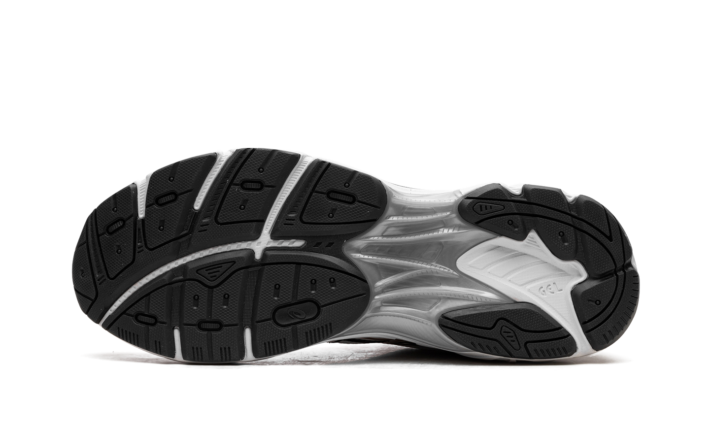 GT-2160 "White/Orange Lily" 1203A320 101