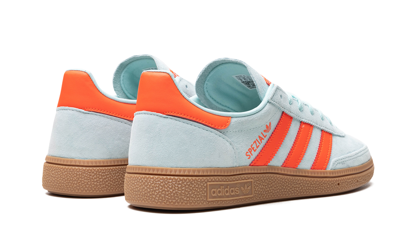 Handball Spezial WMNS "Semi Flash Aqua" IH5374