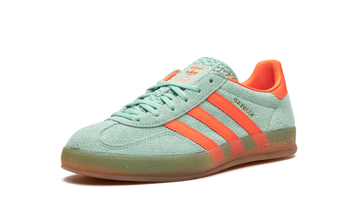 GAZELLE INDOOR WMNS "Pulse Mint" HQ8714