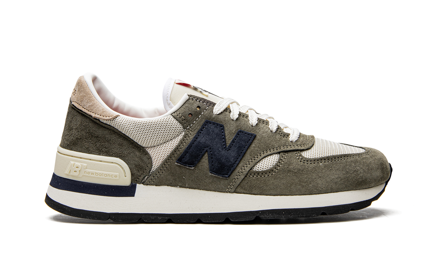 990 V1 "Made In USA - Teddy Santis Olive" M990WG1