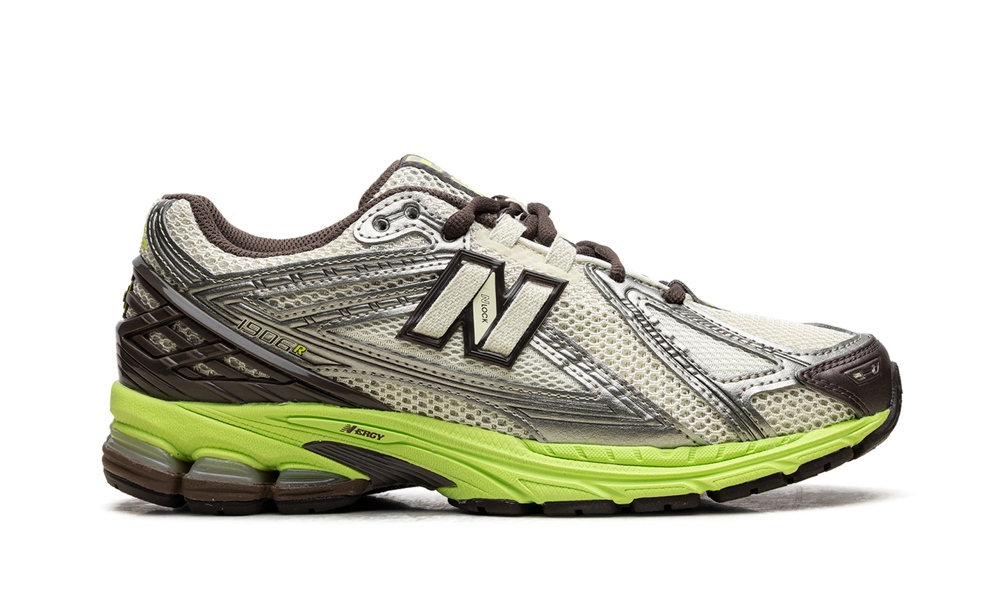 1906R "SSENSE Exclusive 20th Anniversary" M1906RSF