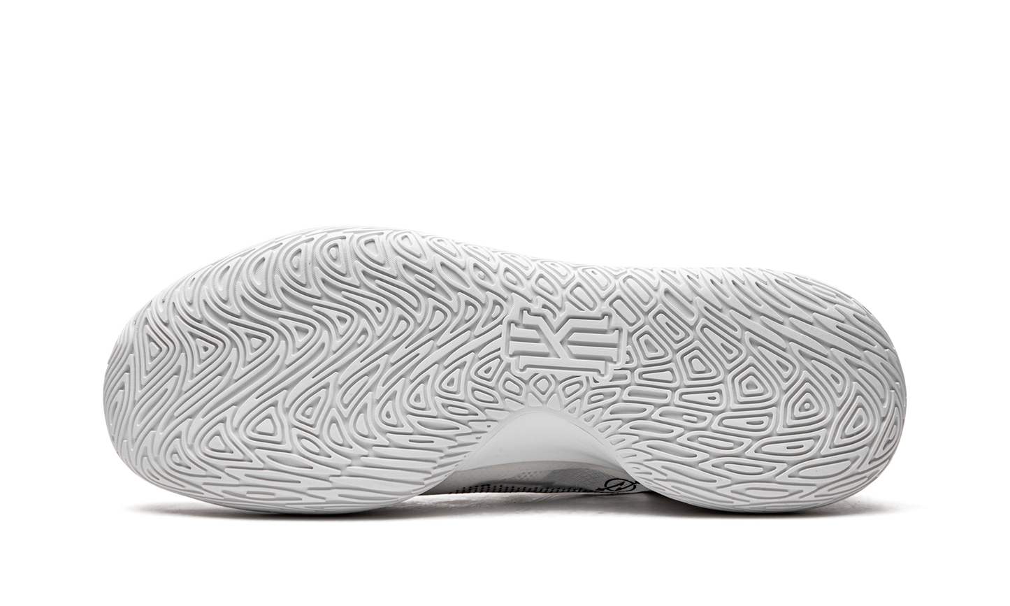 Kyrie Flytrap 5 CZ4100 100