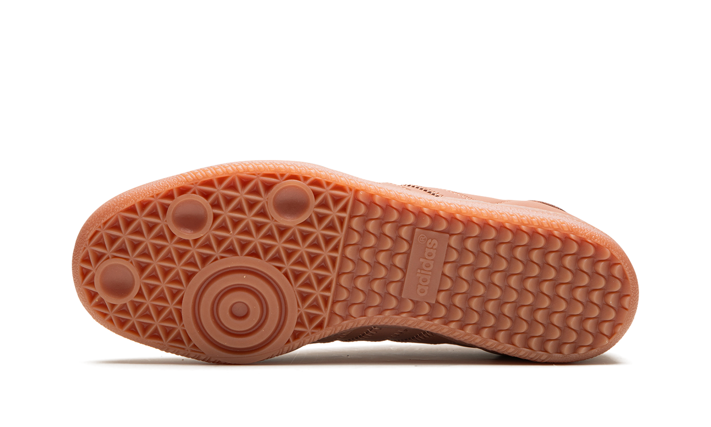 Humanrace Samba "Pharrell Williams - Terracotta" IE7290