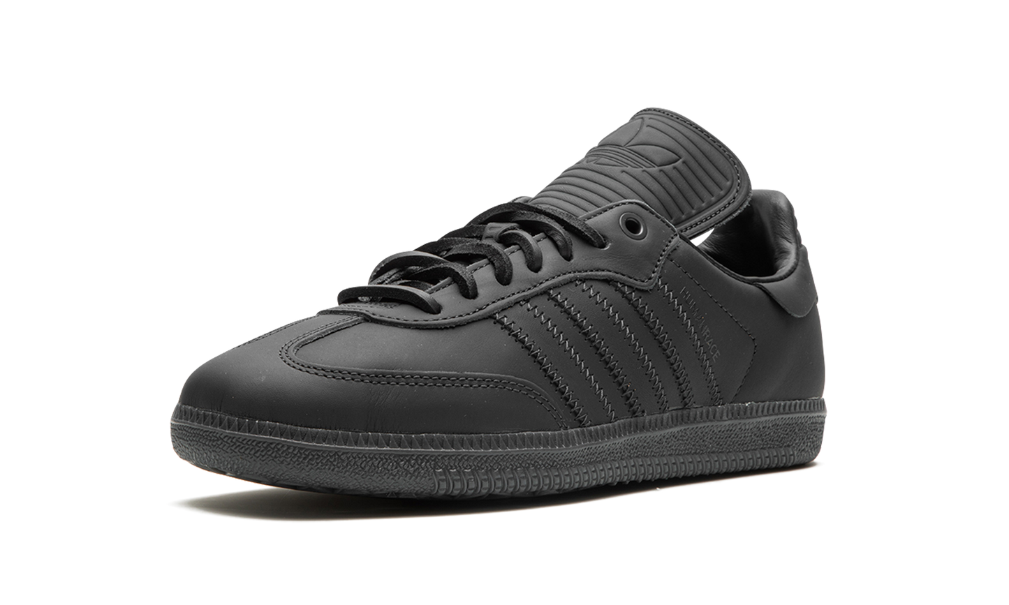 Humanrace Samba "Pharrell Williams - Charcoal" IE7291