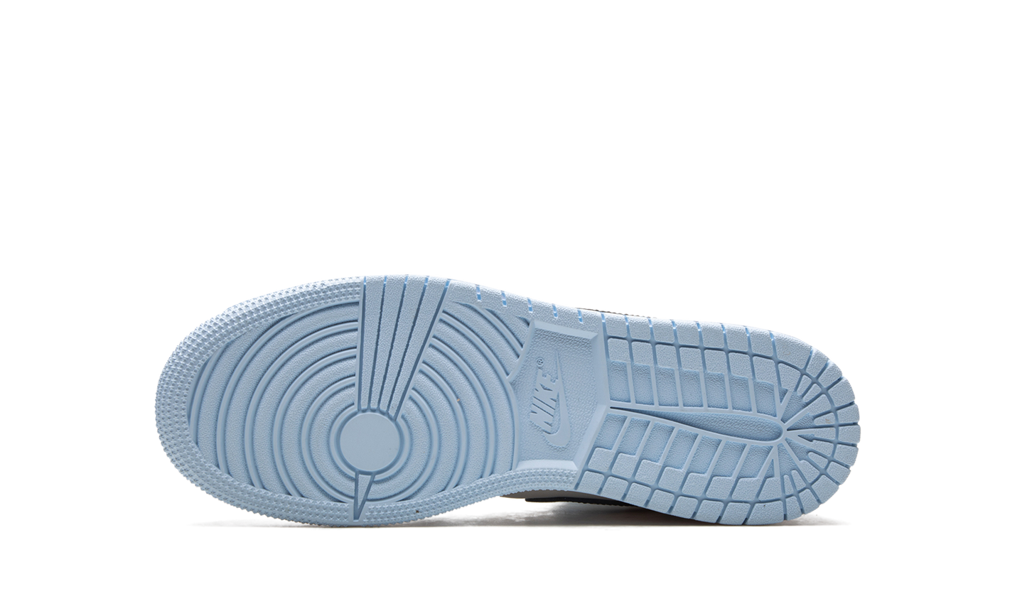 Air Jordan 1 Mid GS "Ice Blue" 555112 401