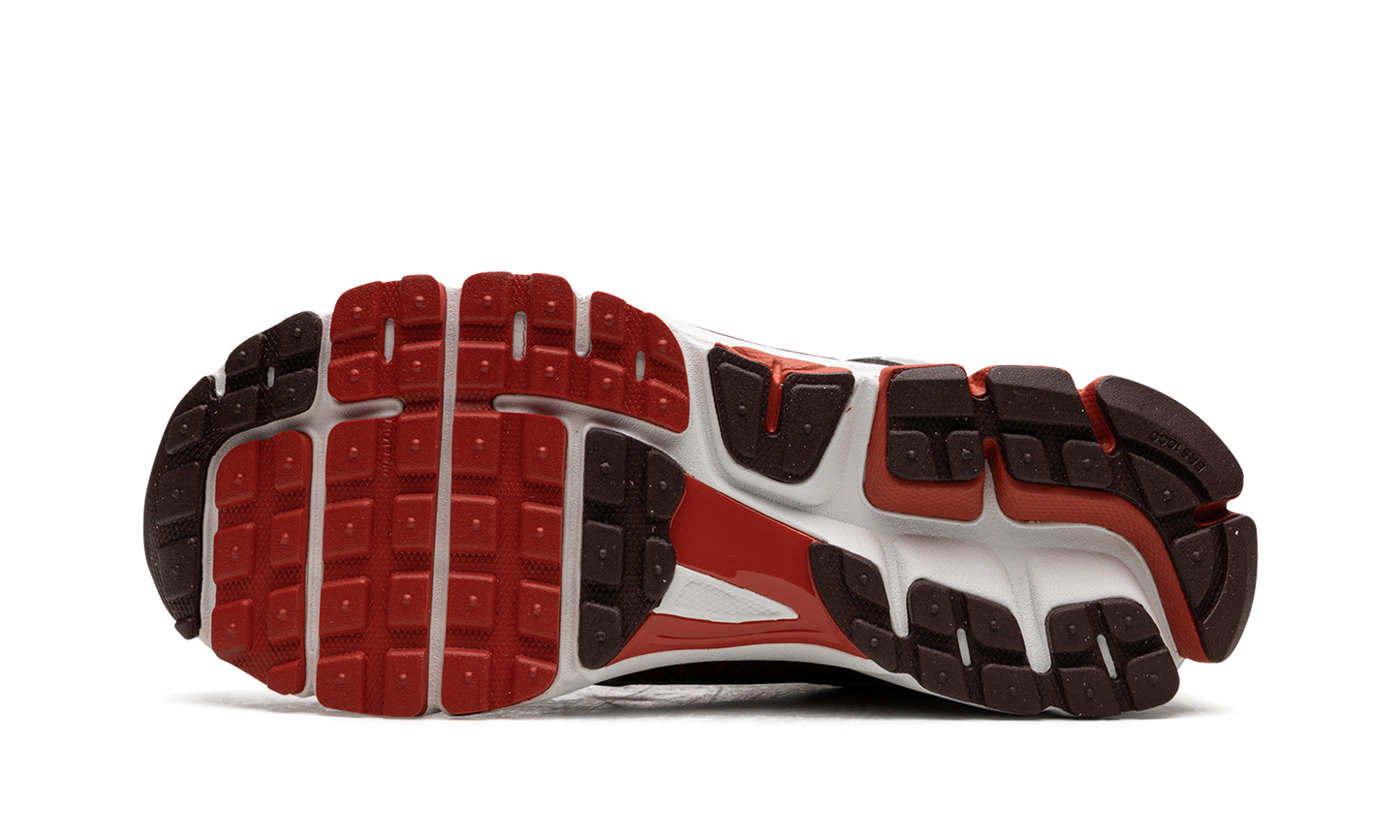 ZOOM VOMERO 5 WMNS "Team Red" FN7778 600