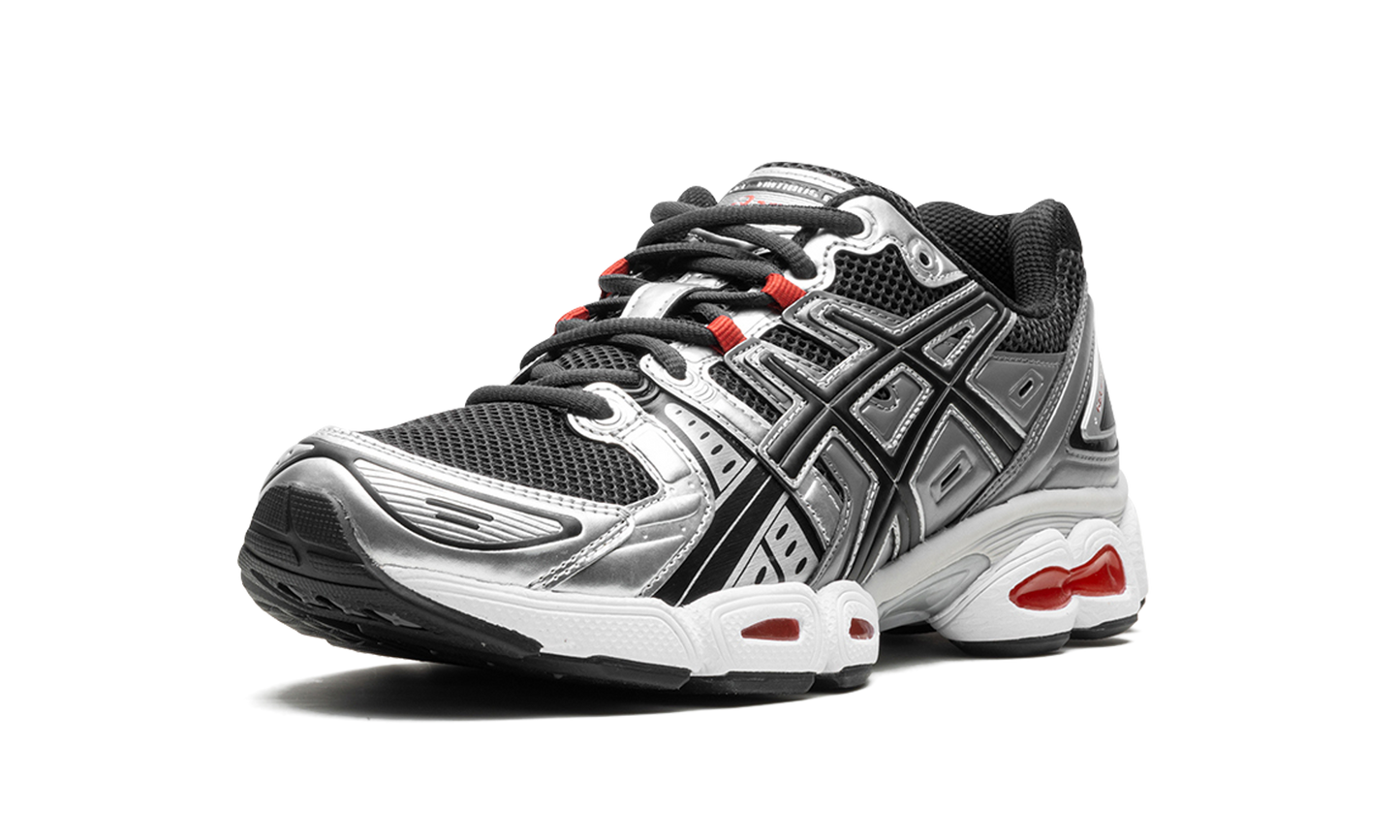 Gel-Nimbus 9 "Graphite Grey Red" 1201A424 023